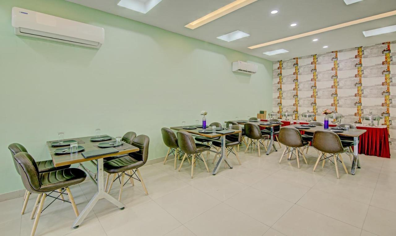 Treebo Trend Benz Chandigarh Exterior photo