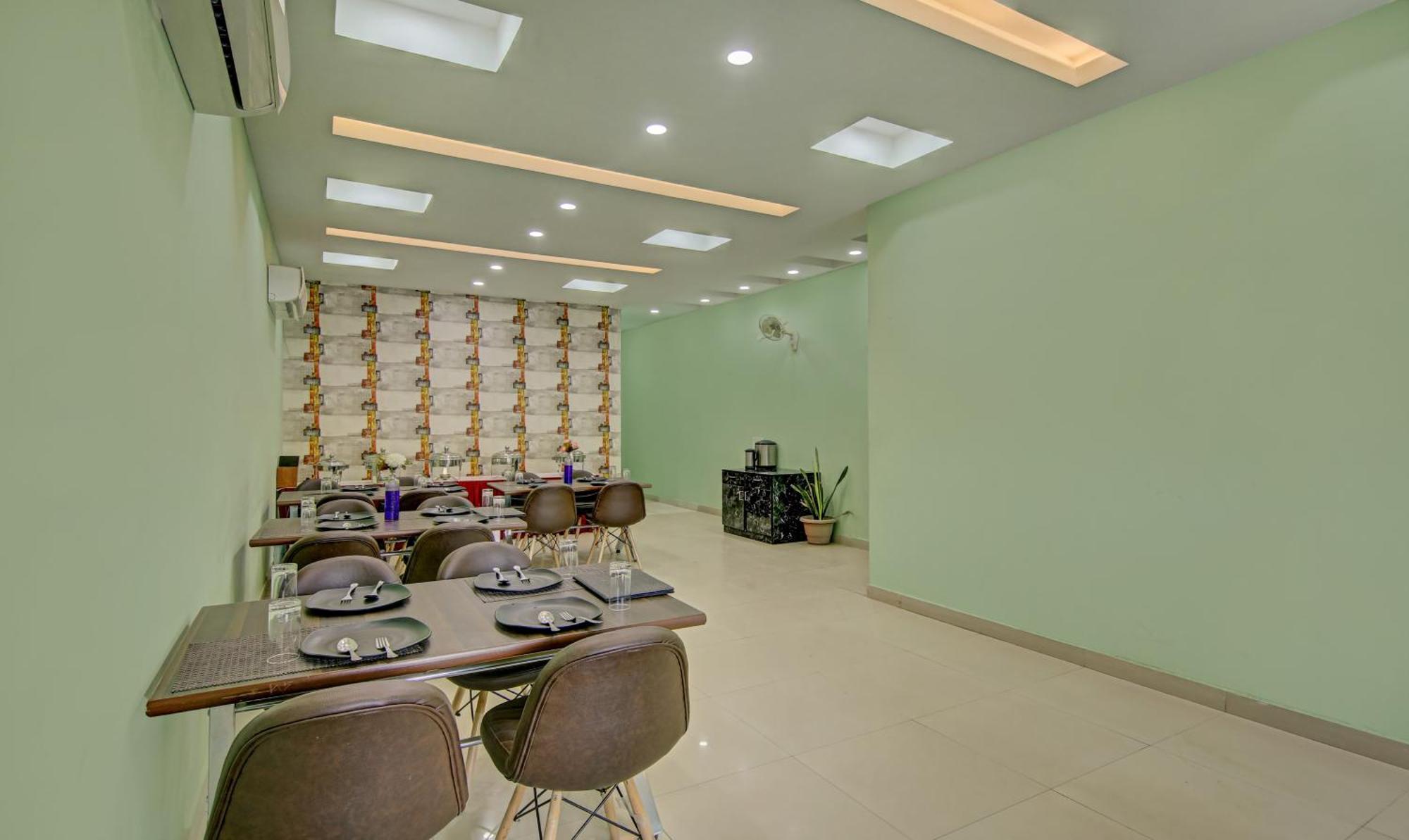 Treebo Trend Benz Chandigarh Exterior photo