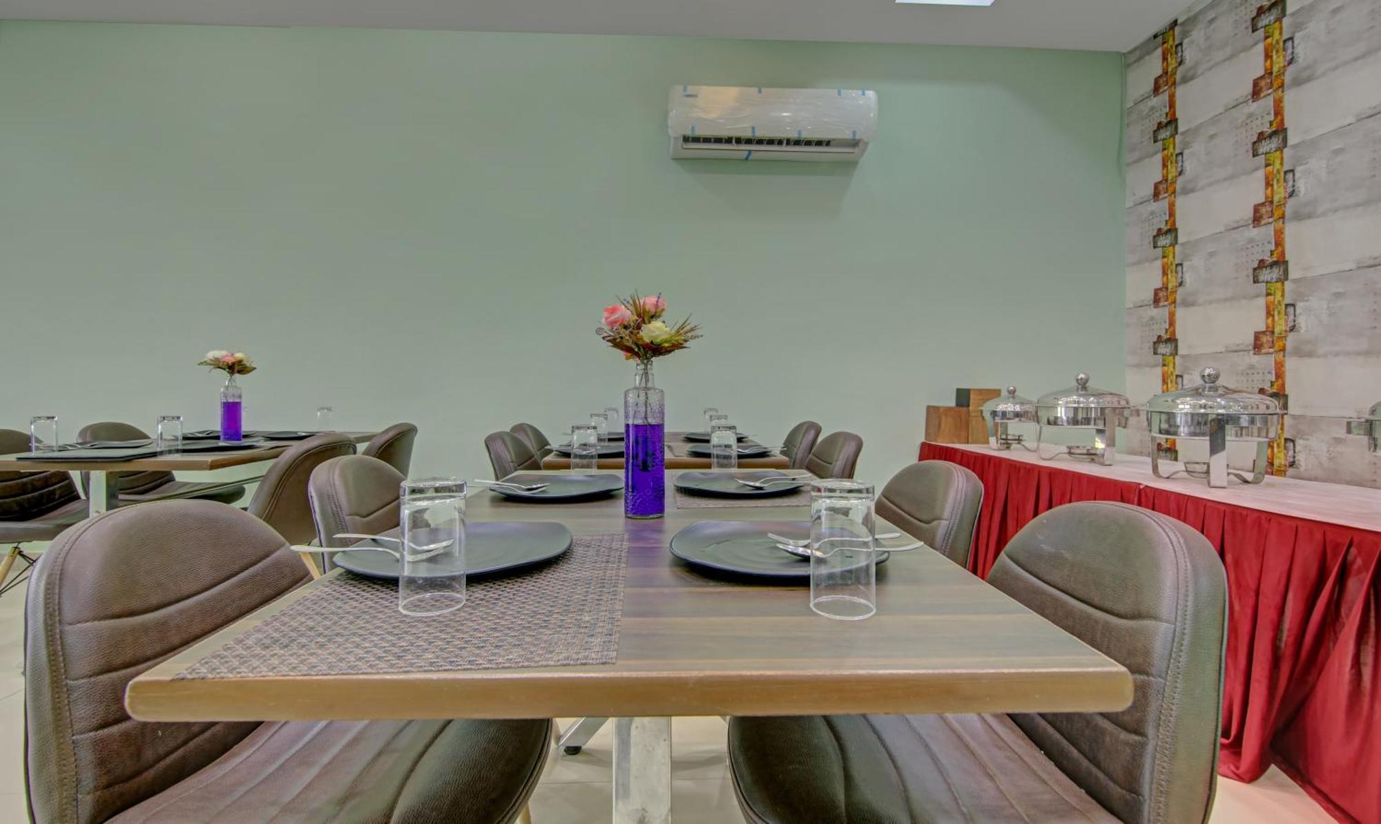 Treebo Trend Benz Chandigarh Exterior photo