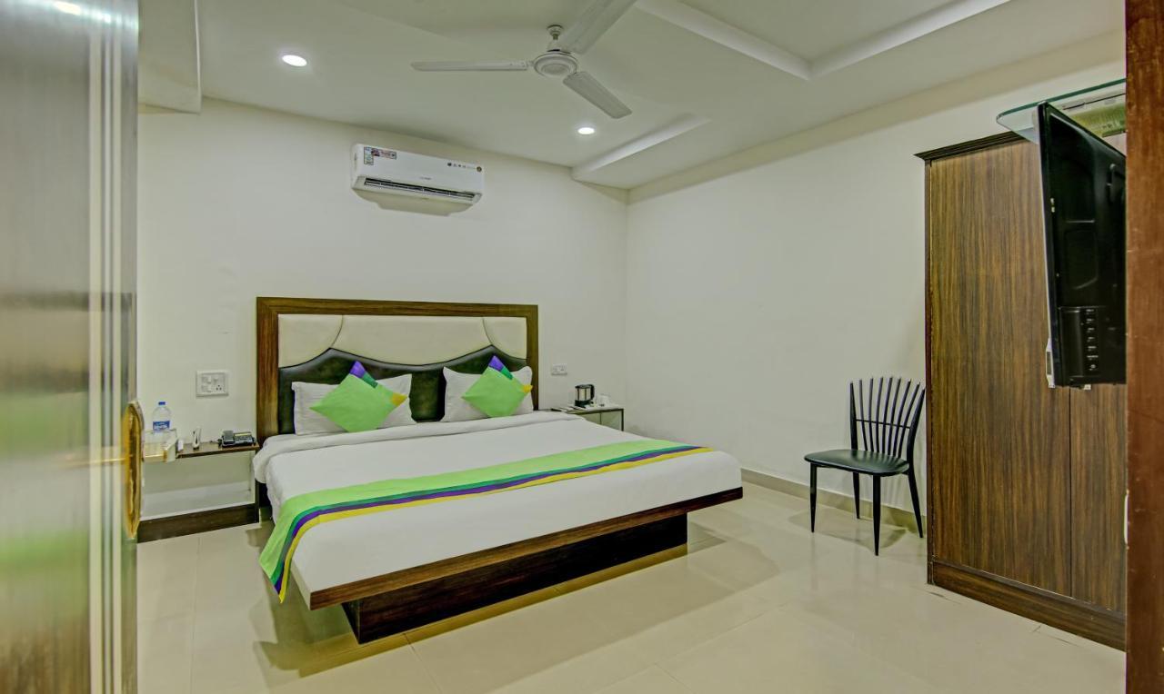 Treebo Trend Benz Chandigarh Exterior photo
