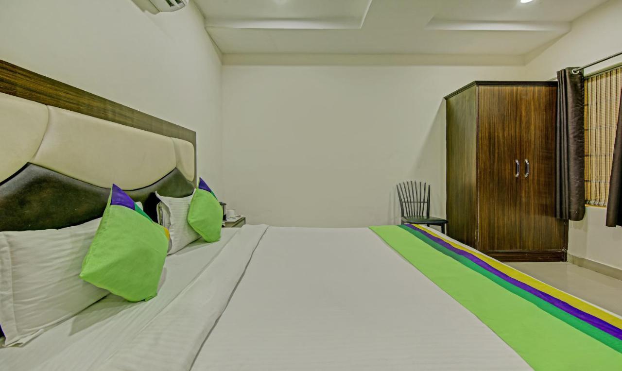 Treebo Trend Benz Chandigarh Exterior photo