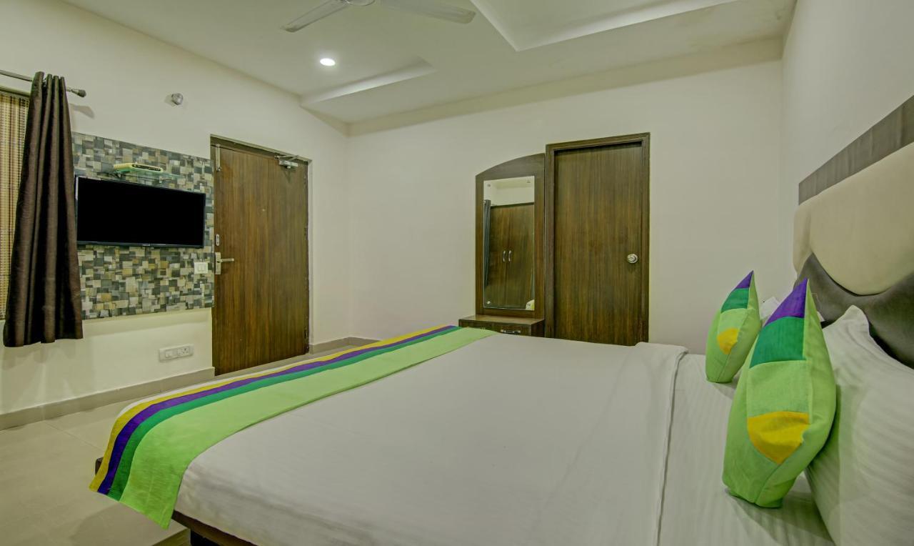 Treebo Trend Benz Chandigarh Exterior photo